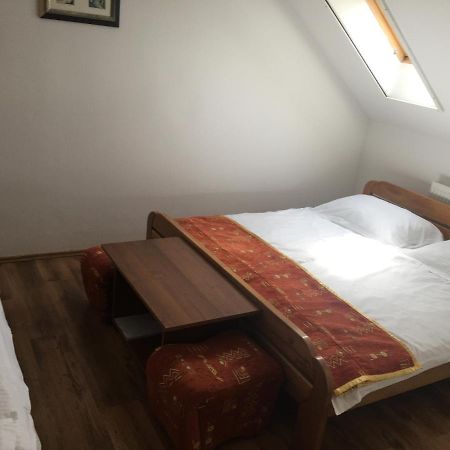 Naphaz Panzio Bed & Breakfast Tiszafüred Eksteriør bilde