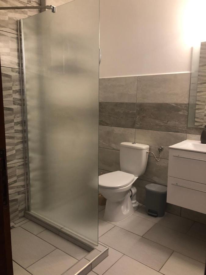 Naphaz Panzio Bed & Breakfast Tiszafüred Eksteriør bilde